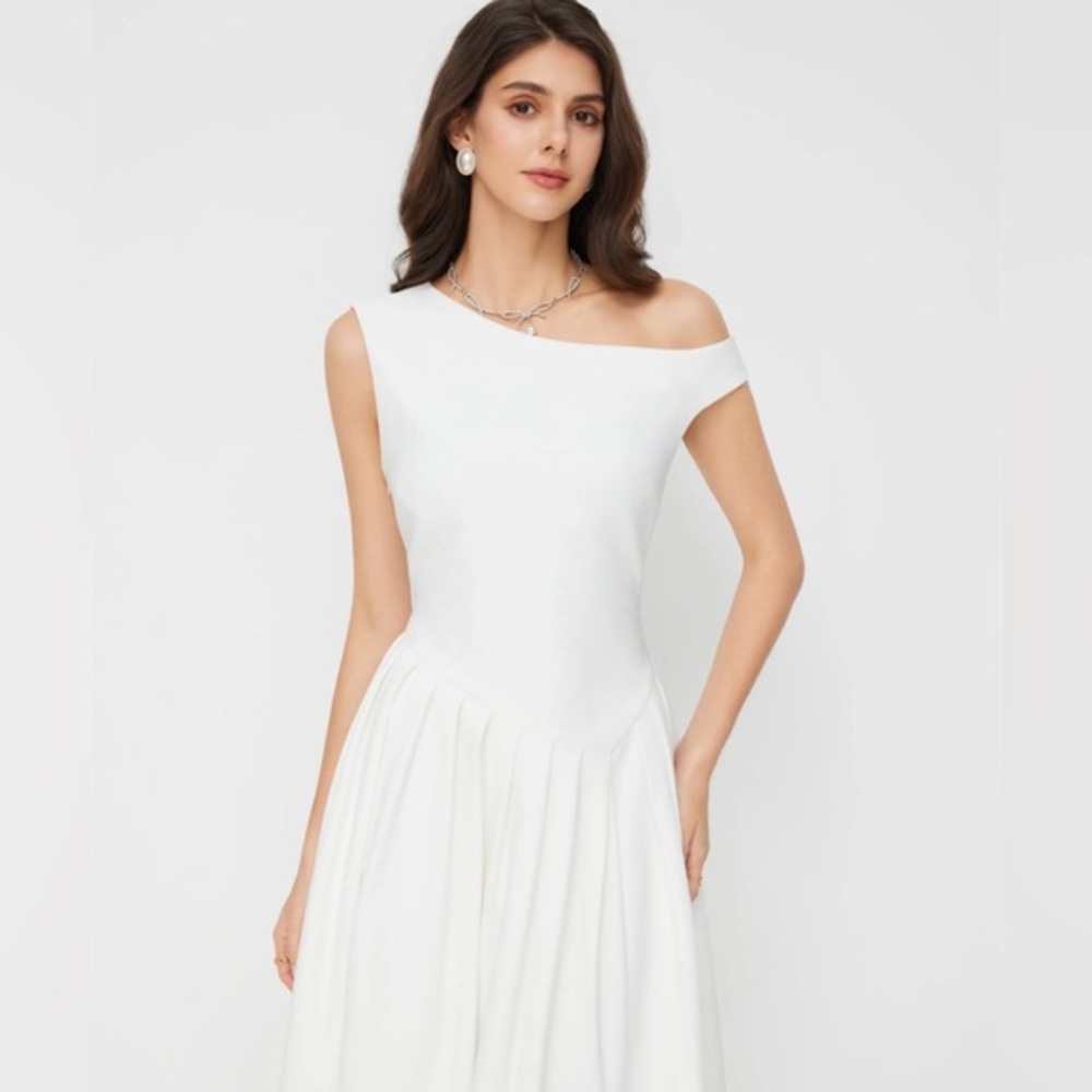 Cider ASYMMETRICAL NECK PLEATED RUFFLE MAXI DRESS S CM12-7